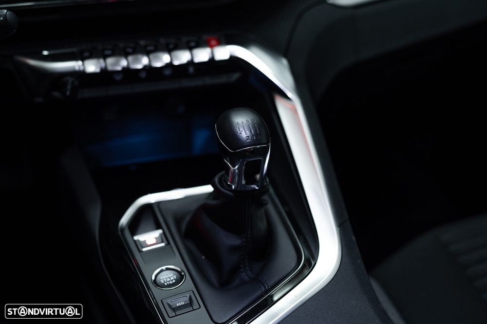 Peugeot 3008 1.2 PureTech Active Pack - 11