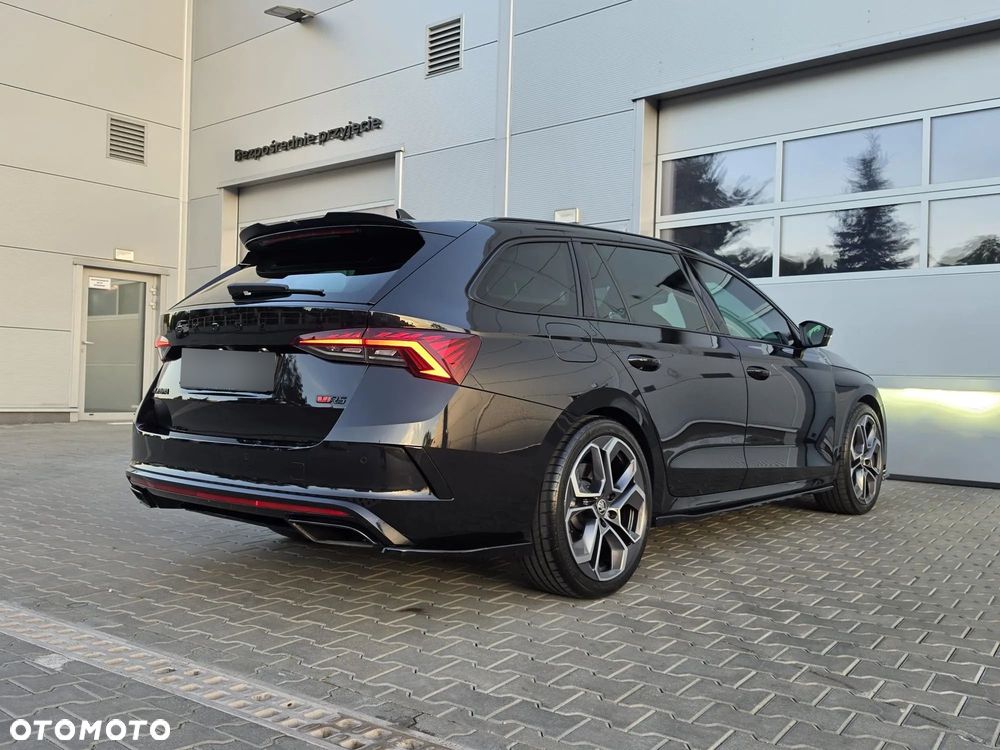 Skoda Octavia 2.0 TSI RS DSG - 15