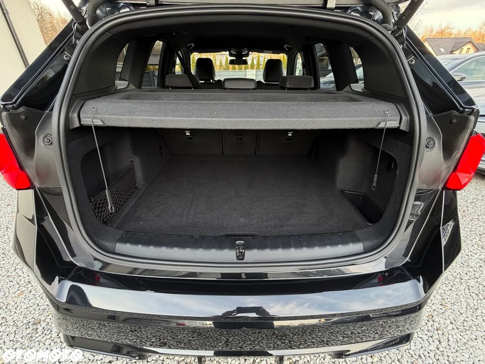 BMW X1 - 32