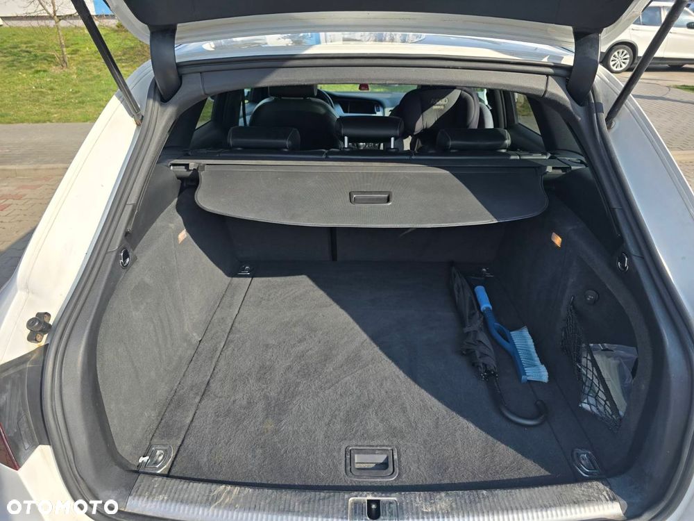 Audi A4 Avant 2.0 TDI - 20