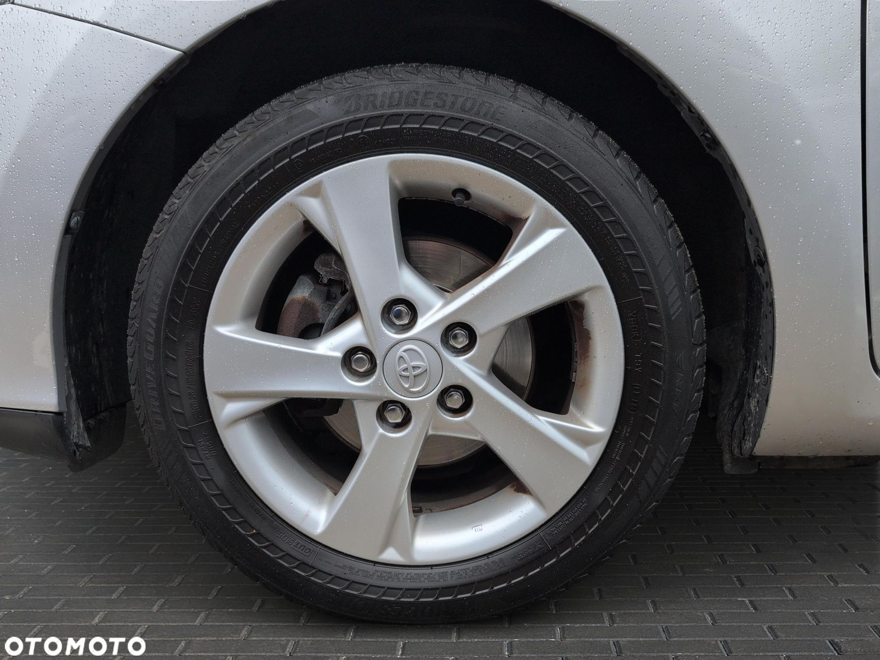 Toyota Auris 1.6 2010 - 19