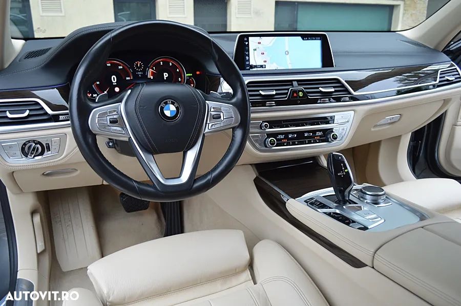 BMW Seria 7 730d xDrive - 8
