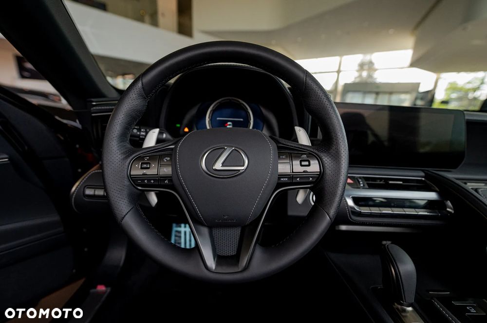 Lexus LC 500 Superturismo - 23