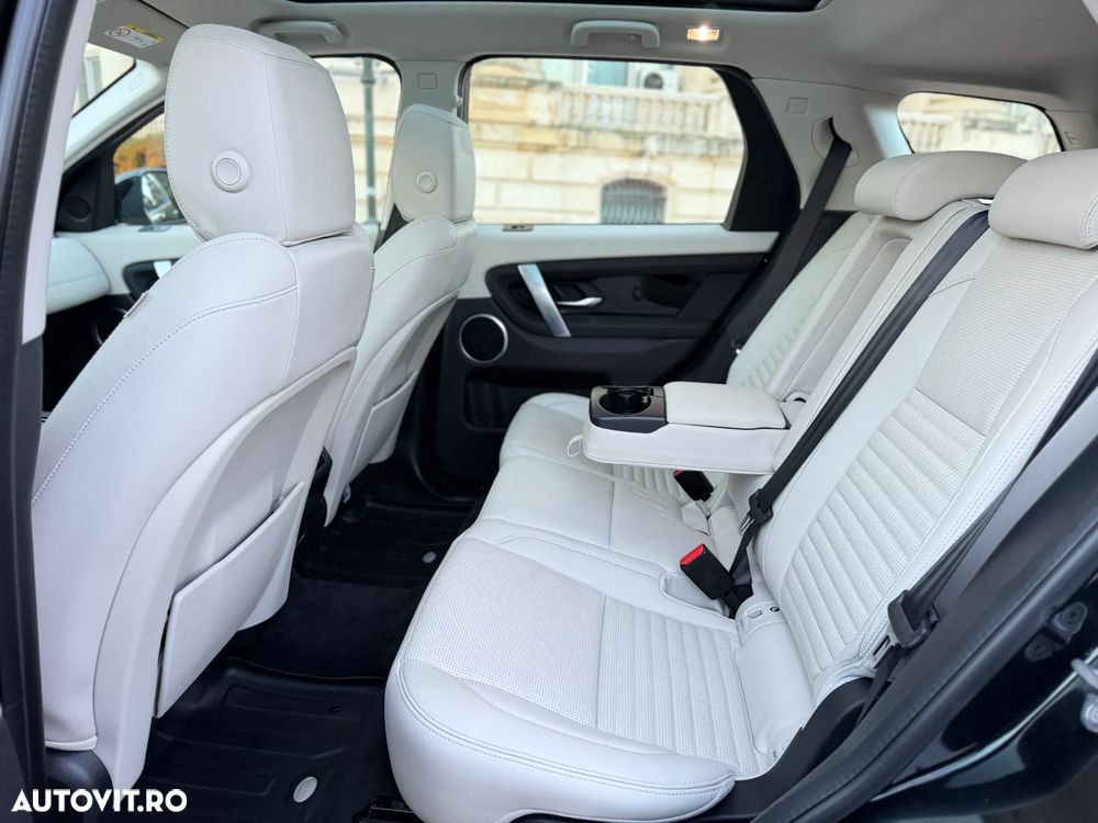 Land Rover Discovery Sport 2.0 D180 R-Dynamic MHEV HSE - 16