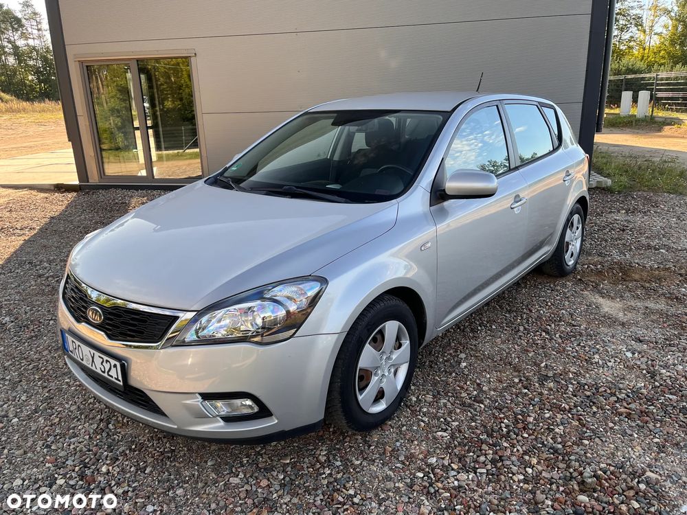 Kia Ceed 1.4 Comfort + - 2