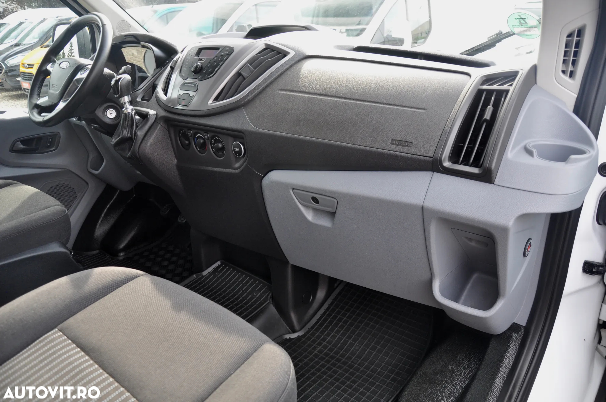 Ford Transit L3H3 Van 3 Locuri - 13