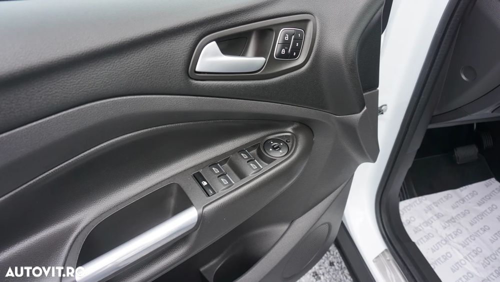 Ford Kuga 1.5 EcoBoost 4x4 Aut. Titanium - 19