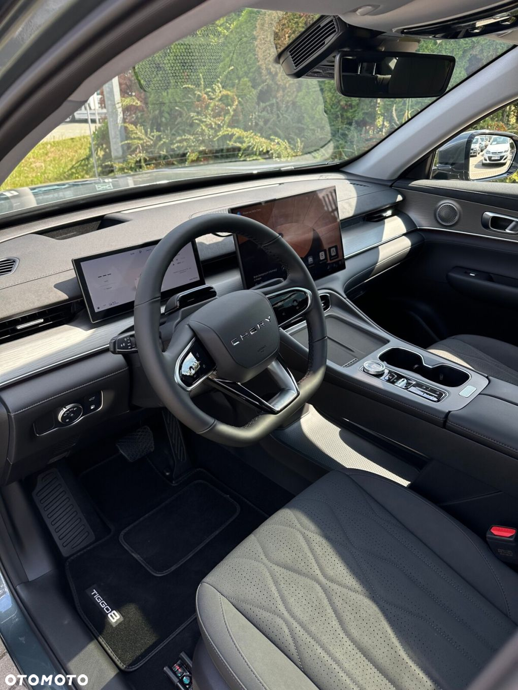 Chery Tiggo 8 - 10