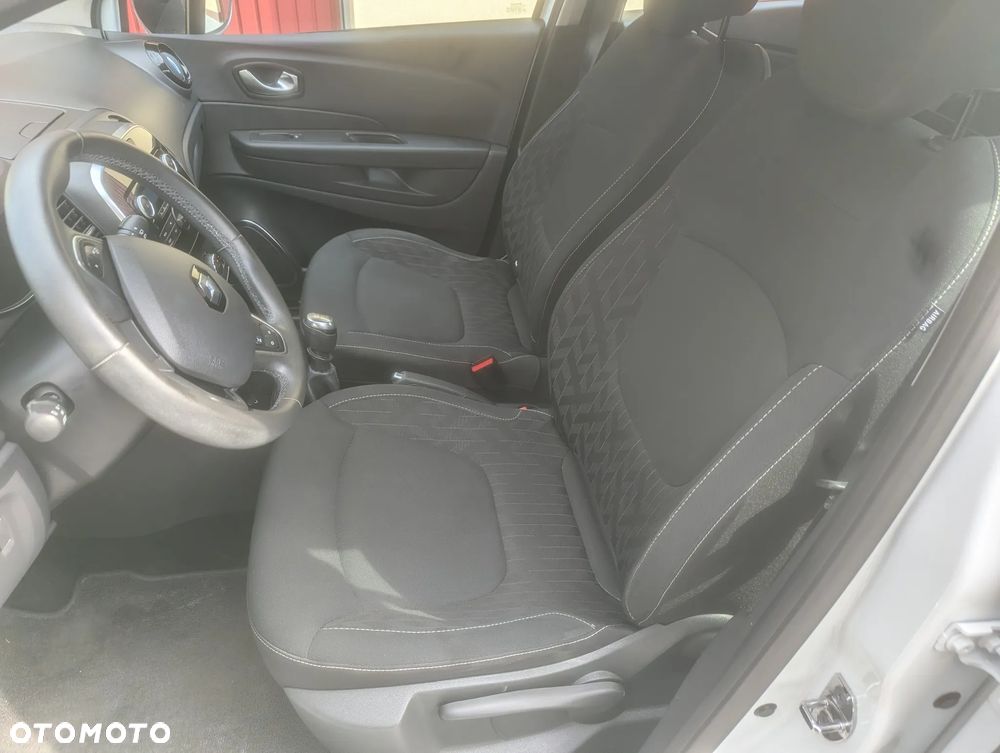 Renault Captur - 13