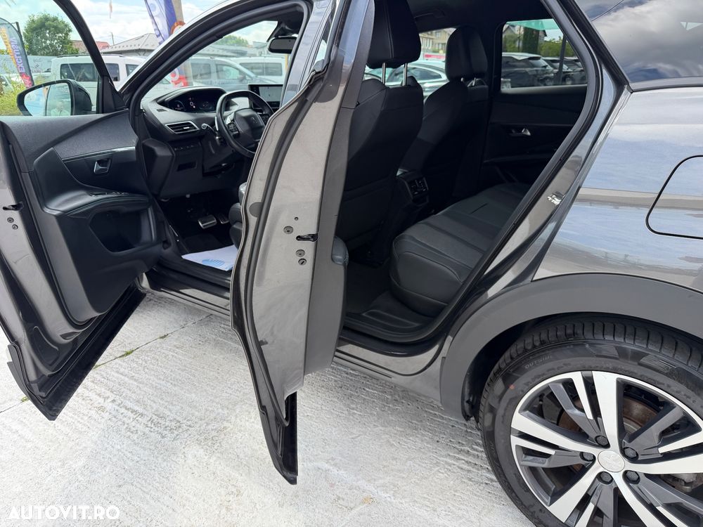 Peugeot 3008 PHEV EAT8 4X4 GT Pack - 20
