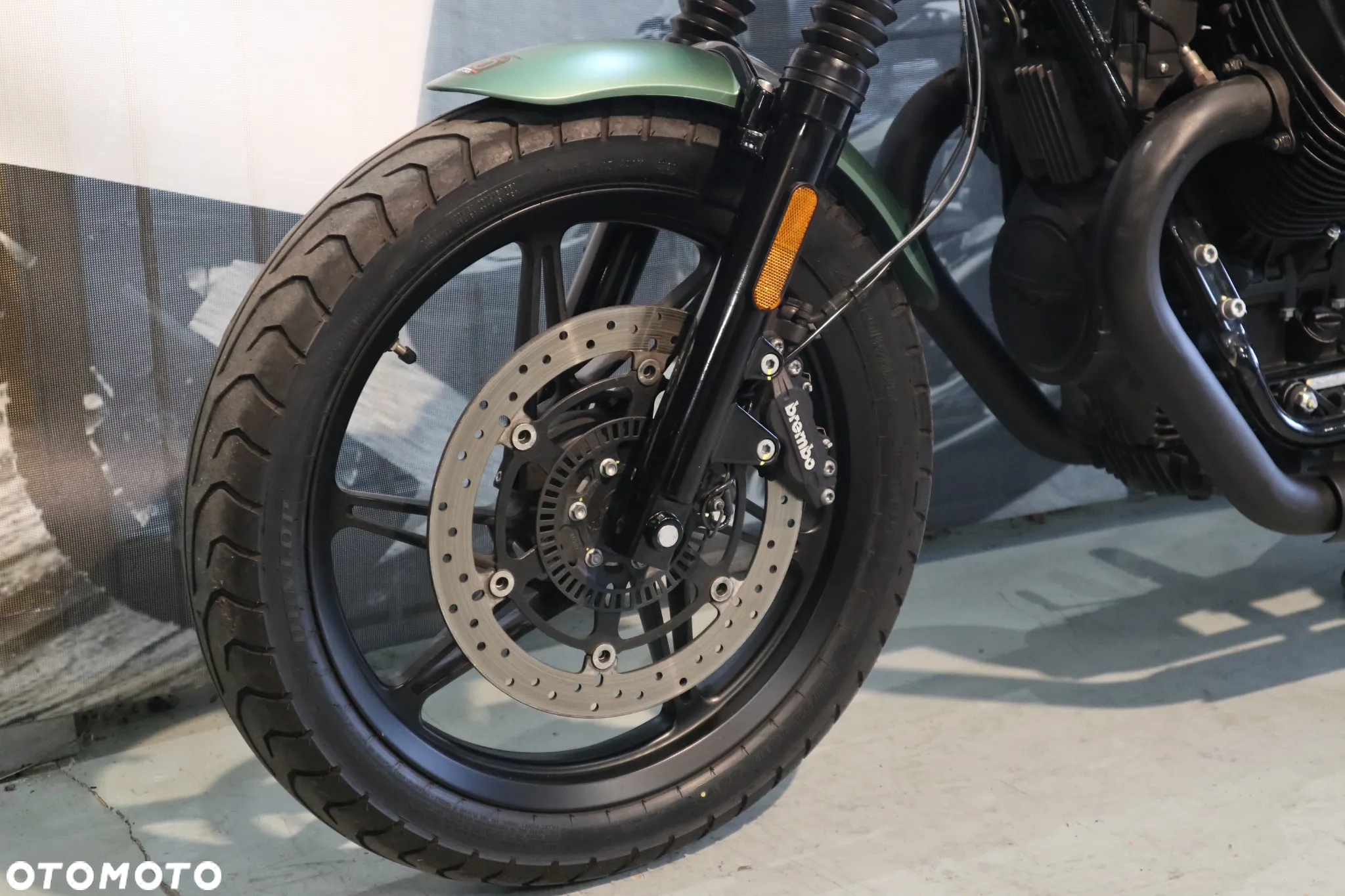 Moto Guzzi V7 - 3