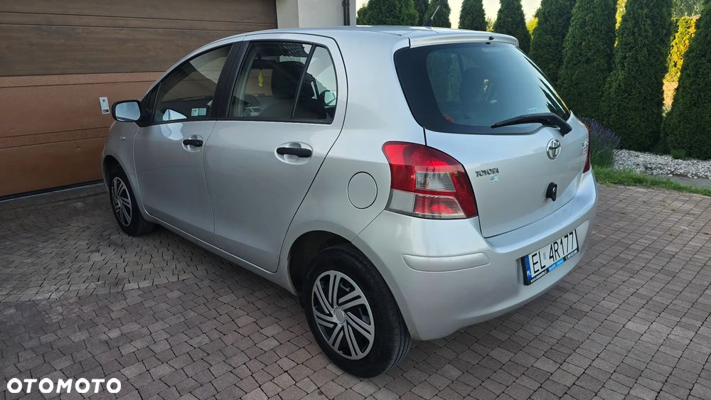 Toyota Yaris 1.0 Luna Start - 6