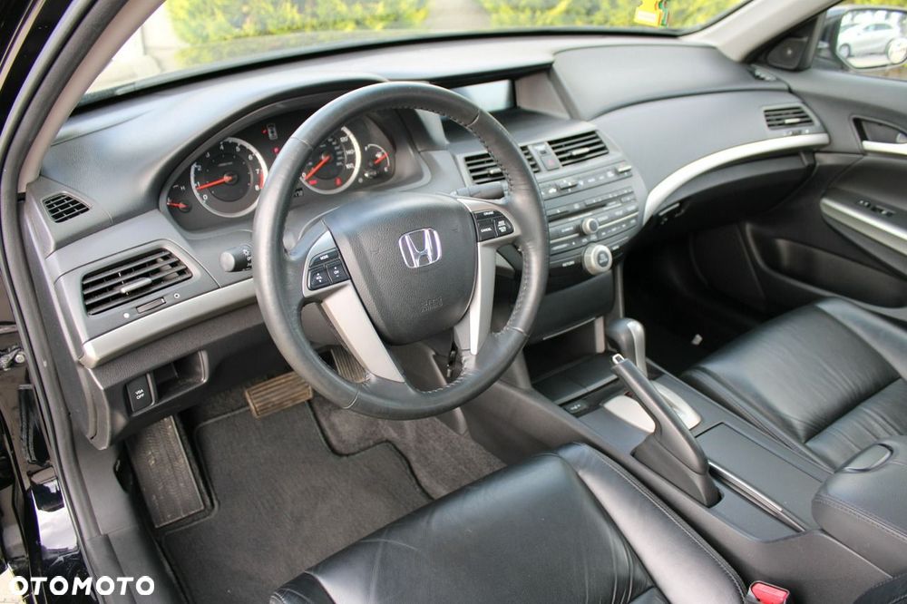 Honda Accord 2.4 Executive - 22