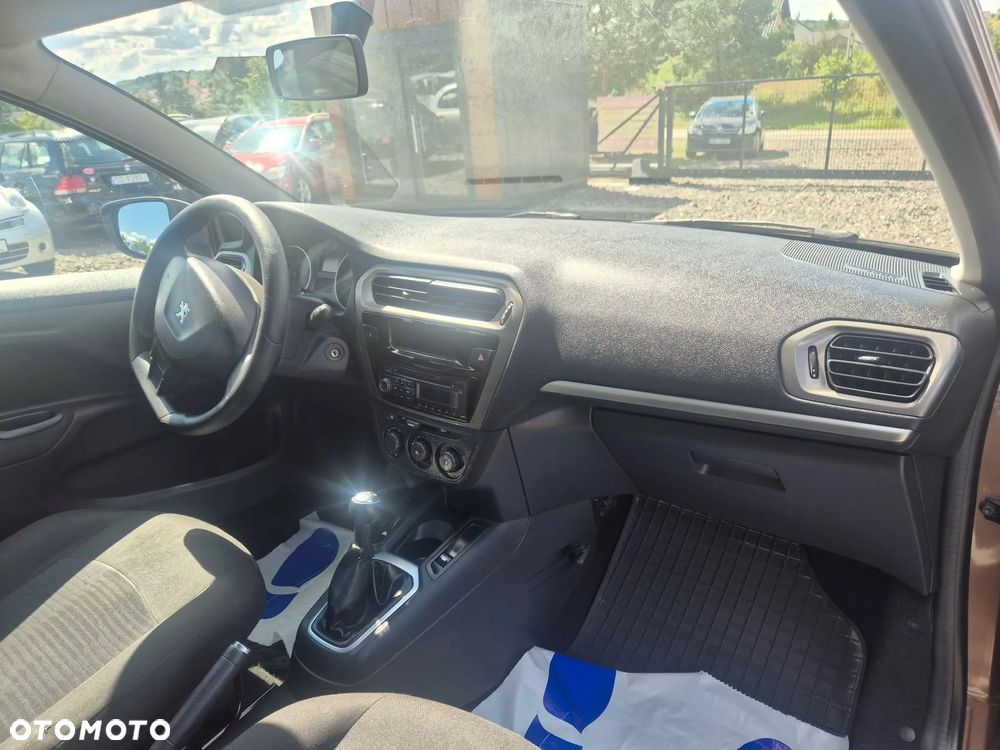 Peugeot 301 - 23