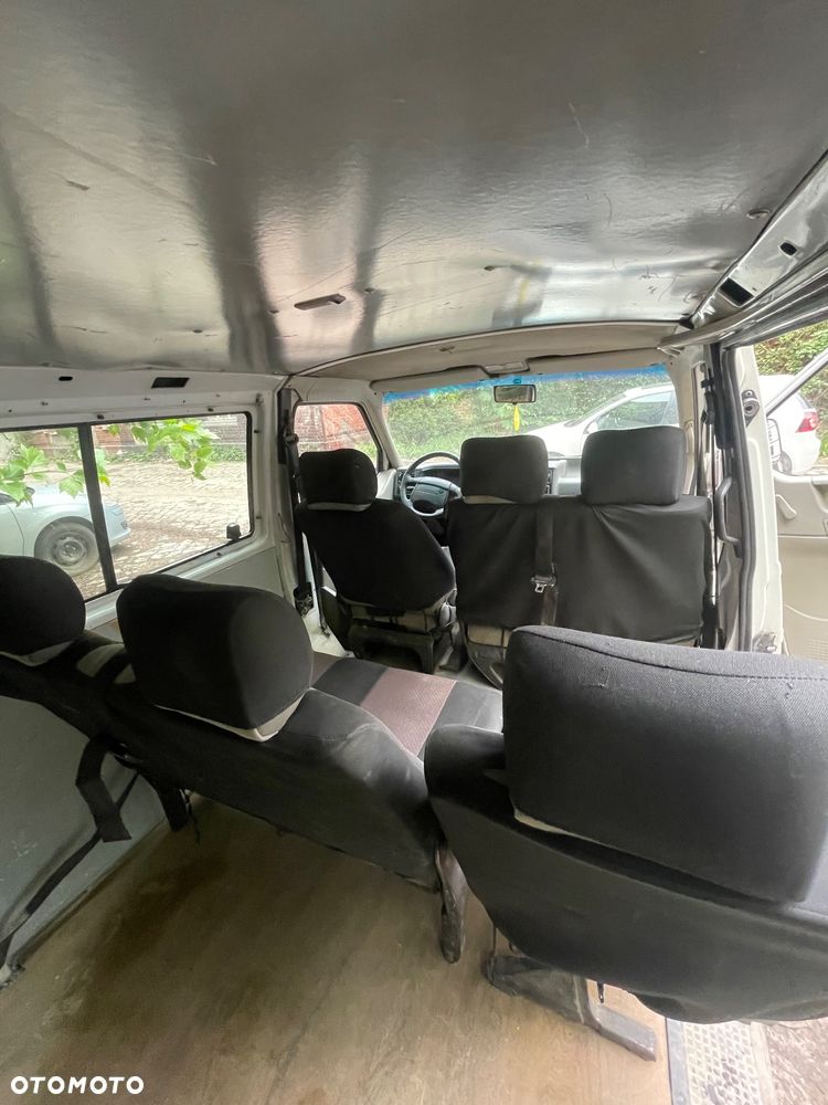 Volkswagen Transporter Standard - 9