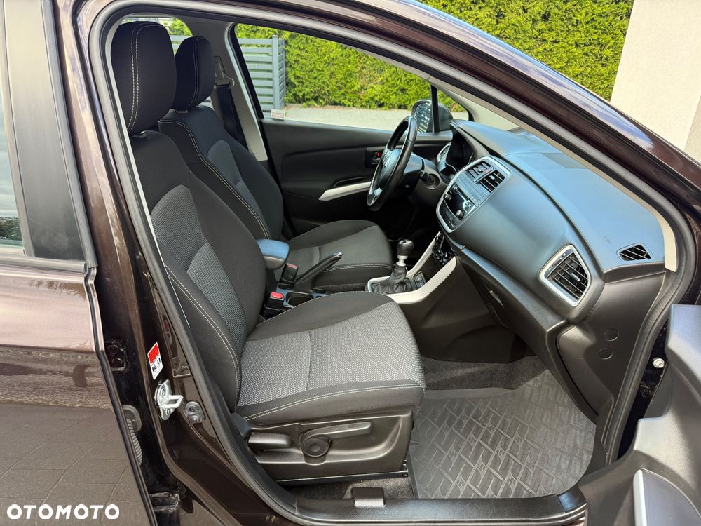 Suzuki SX4 S-Cross 1.6 DDiS 4x2 Comfort - 14