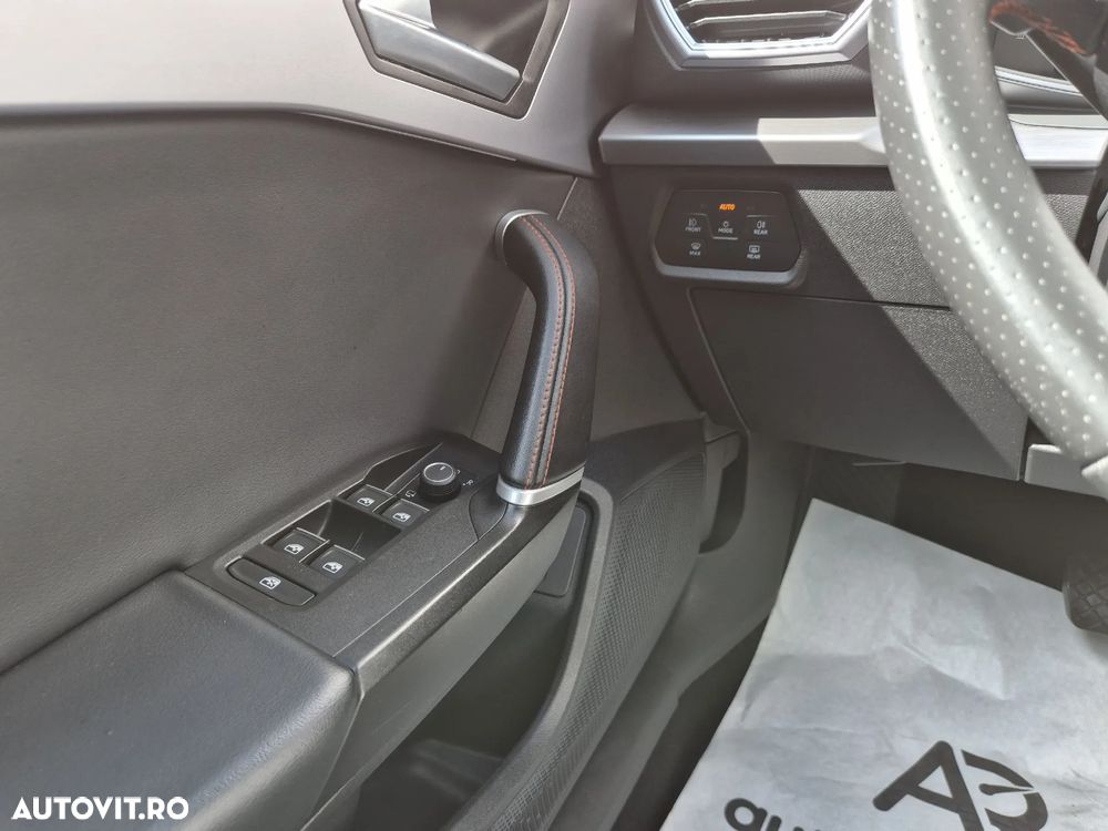 Seat Leon 1.4 e-Hybrid DSG FR - 15