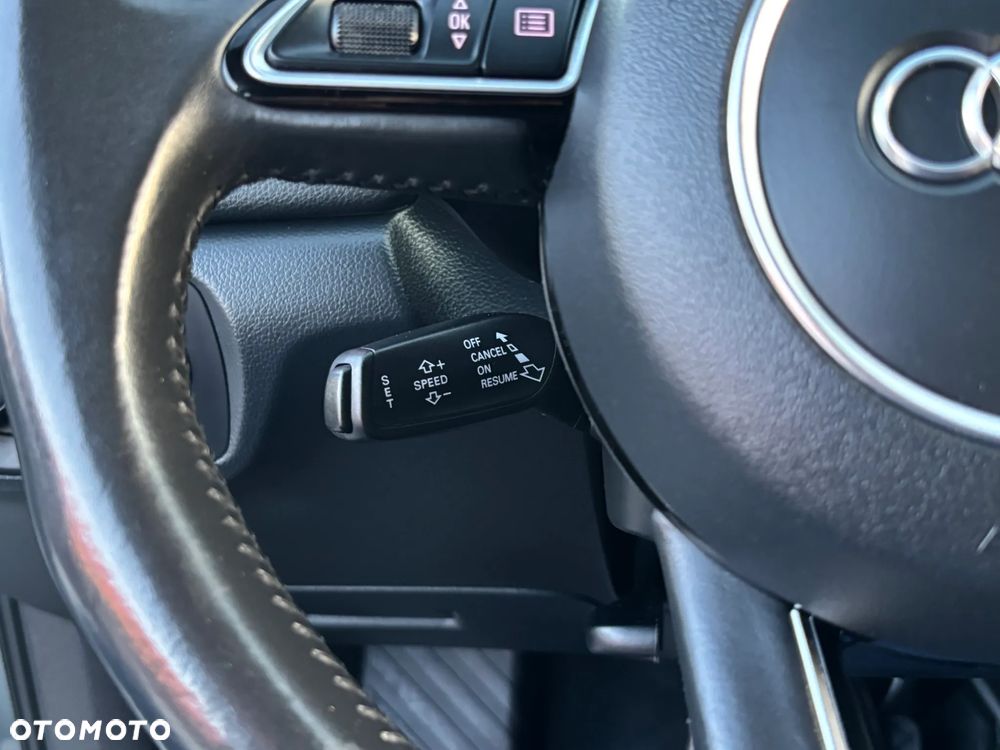 Audi Q3 2.0 TDI Quattro S tronic - 23