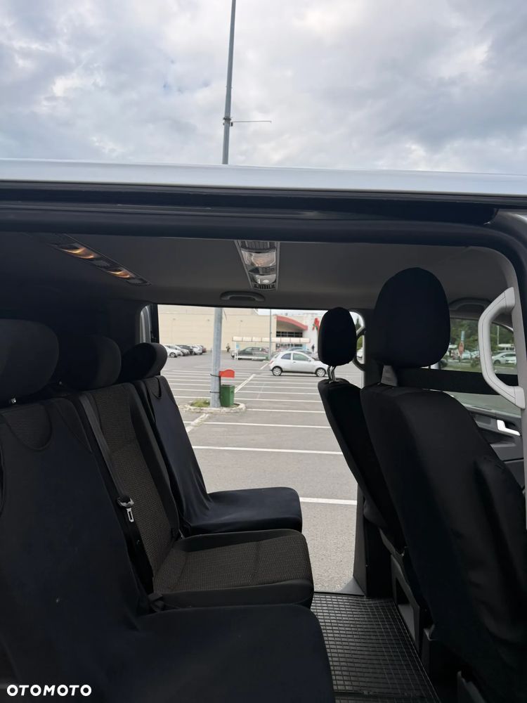 Volkswagen Caravelle 2.0 TDI L1 Highline 4Motion - 7