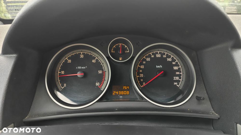 Opel Astra 1.9 CDTI DPF Edition - 19