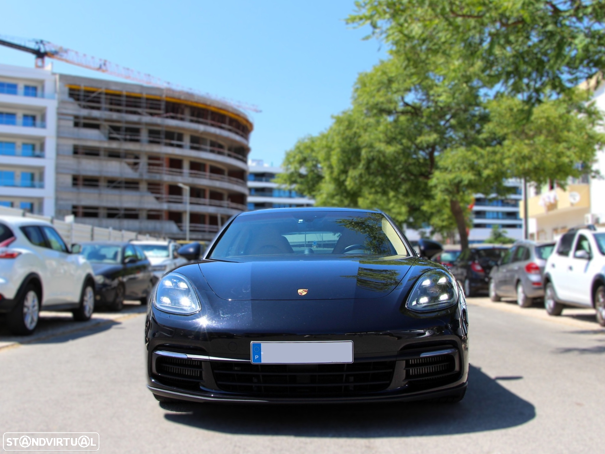 Porsche Panamera 4 E-Hybrid - 13