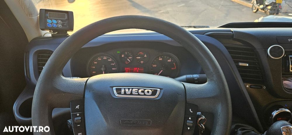 Iveco 50C / 35 - 4