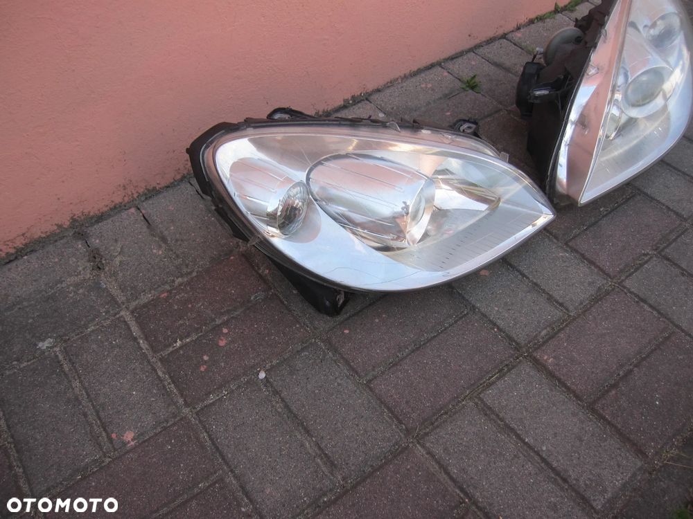 w 245 lampy przód europa - 5