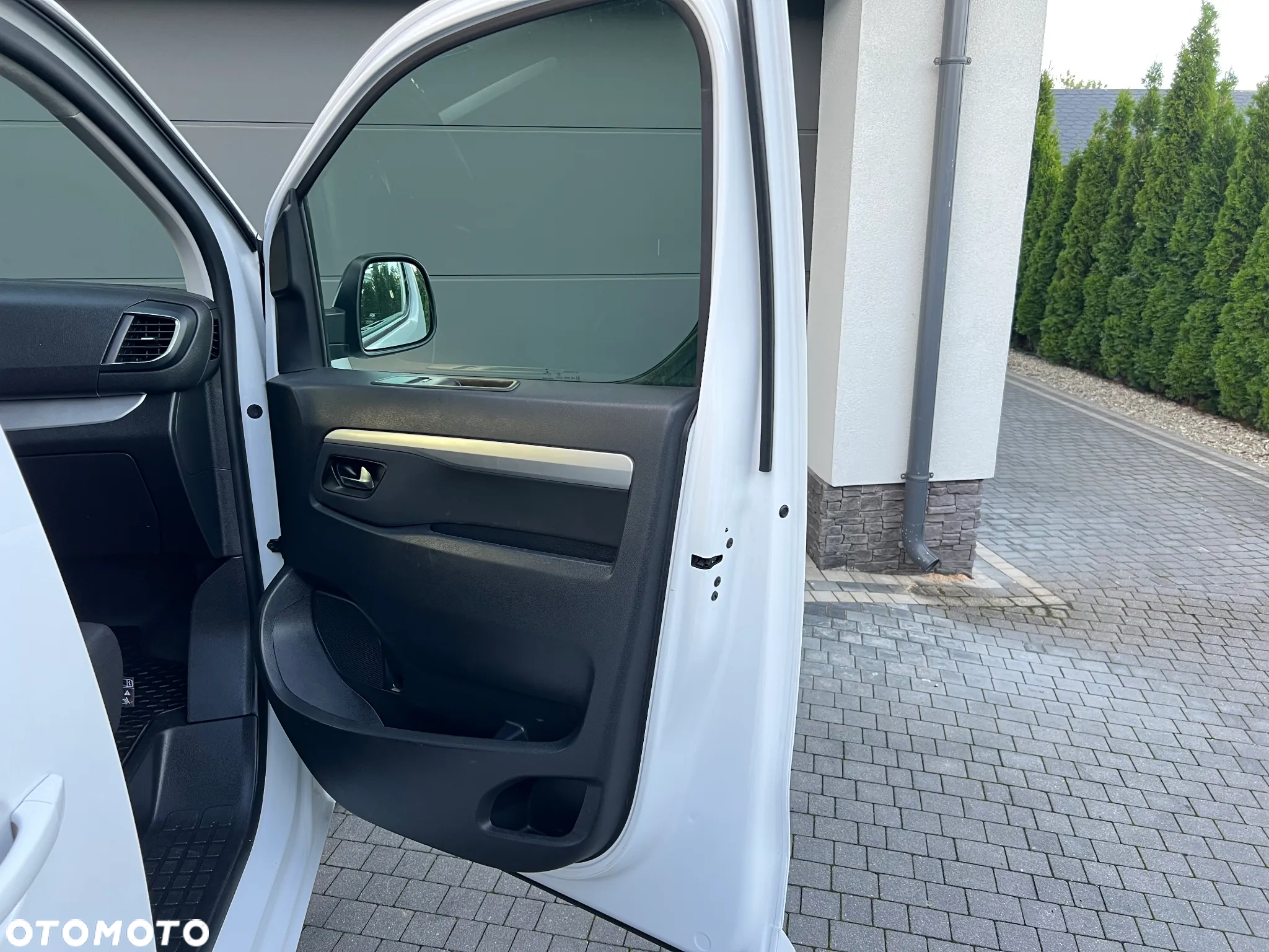 Opel Vivaro - 13