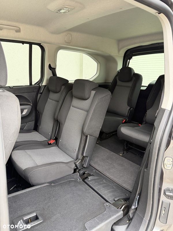 Toyota Proace City Verso Long 1.2 D-4T Family - 24