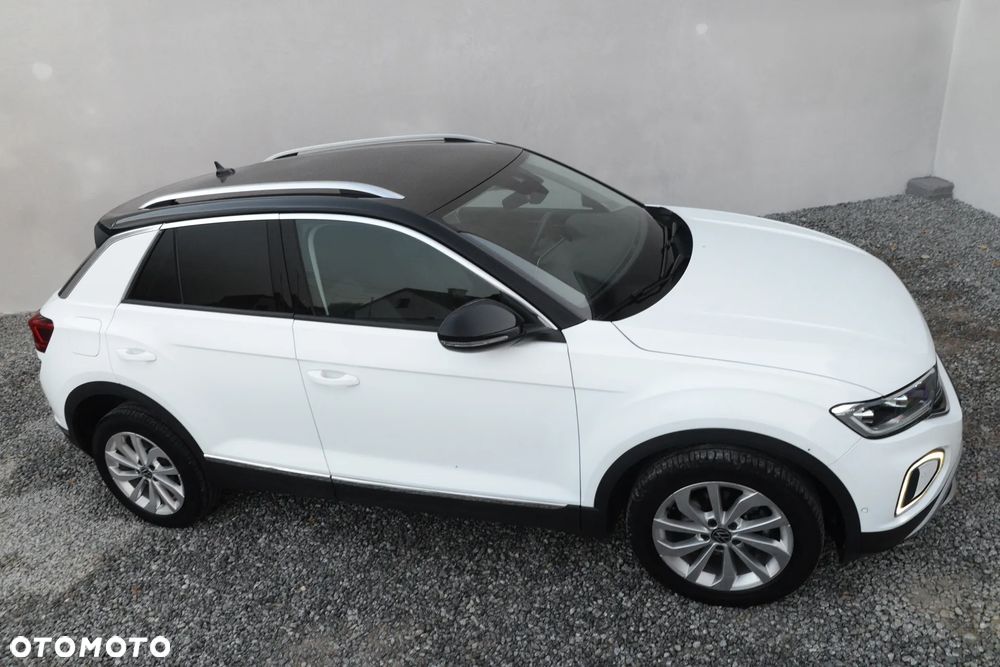 Volkswagen T-Roc - 16