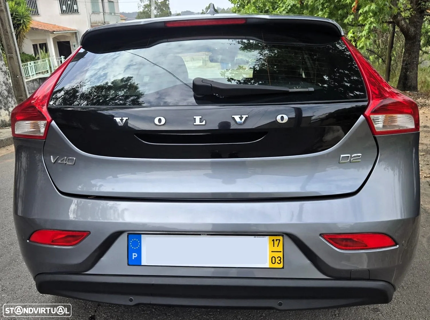 Volvo V40 2.0 D2 R-Design - 8