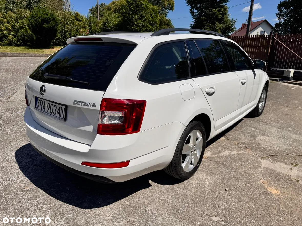 Skoda Octavia 2.0 TDI Ambition - 15