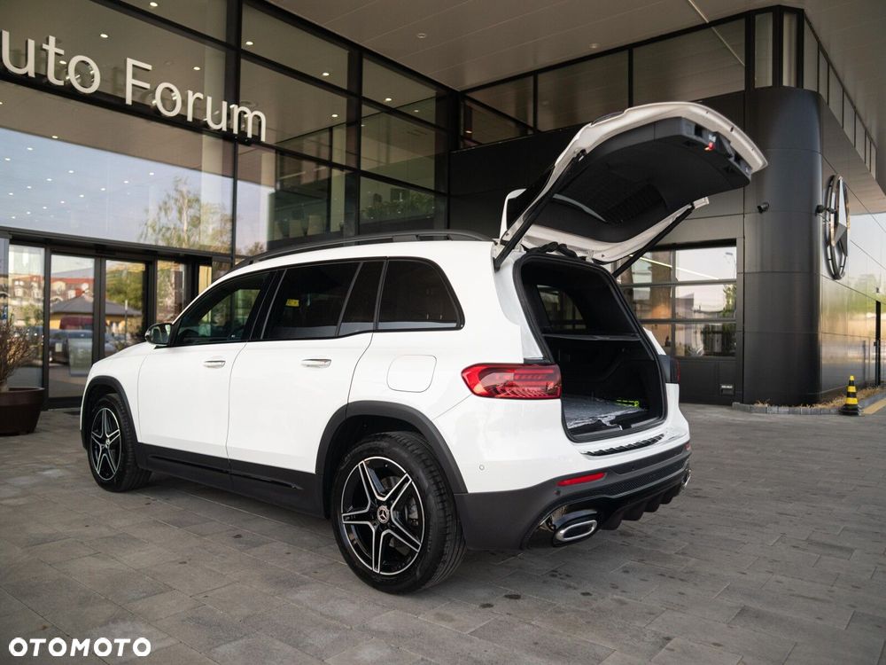 Mercedes-Benz GLB 220 mHEV 4-Matic AMG Line 8G-DCT - 32