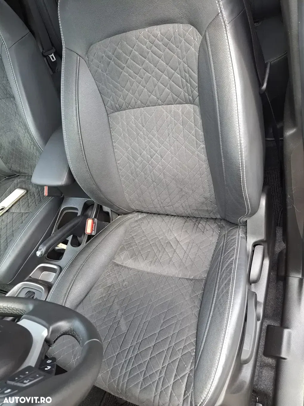 Suzuki Vitara 1.5 HEV Luxus - 15
