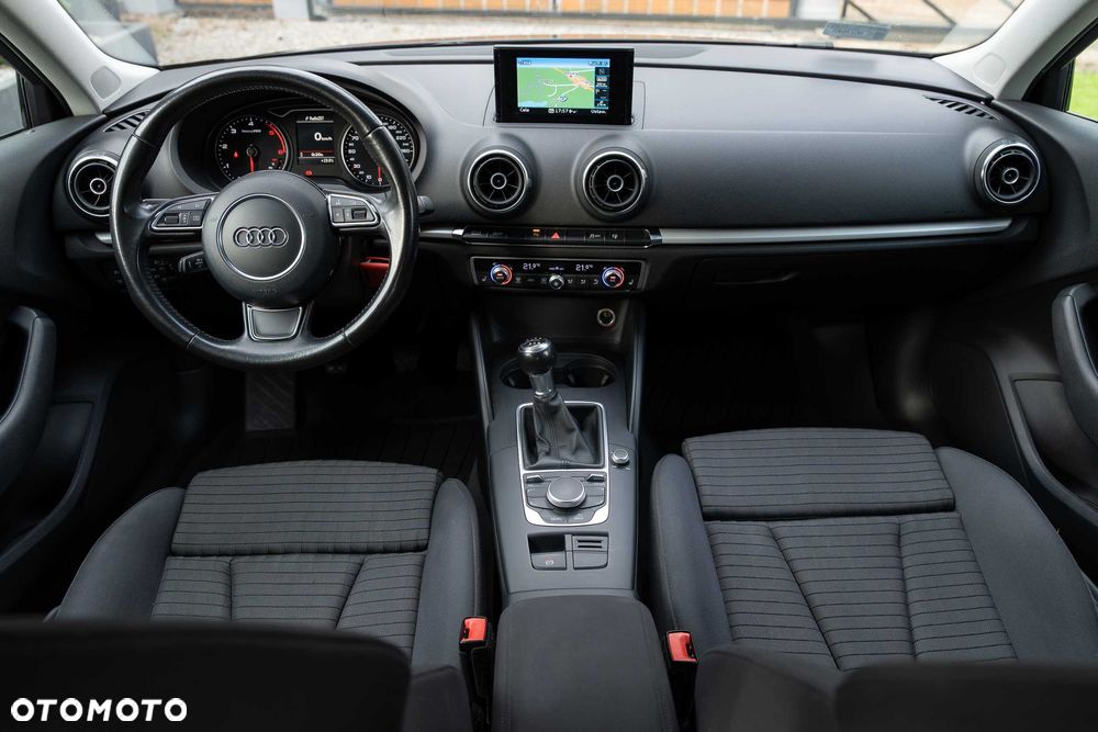 Audi A3 Sportback - 7
