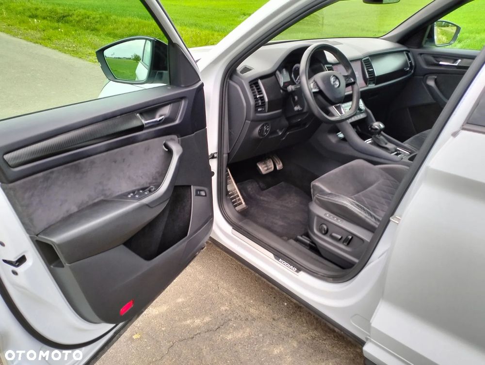 Skoda Kodiaq 2.0 TDI 4x4 DSG Sportline - 9