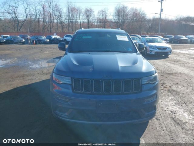 Jeep Grand Cherokee - 4