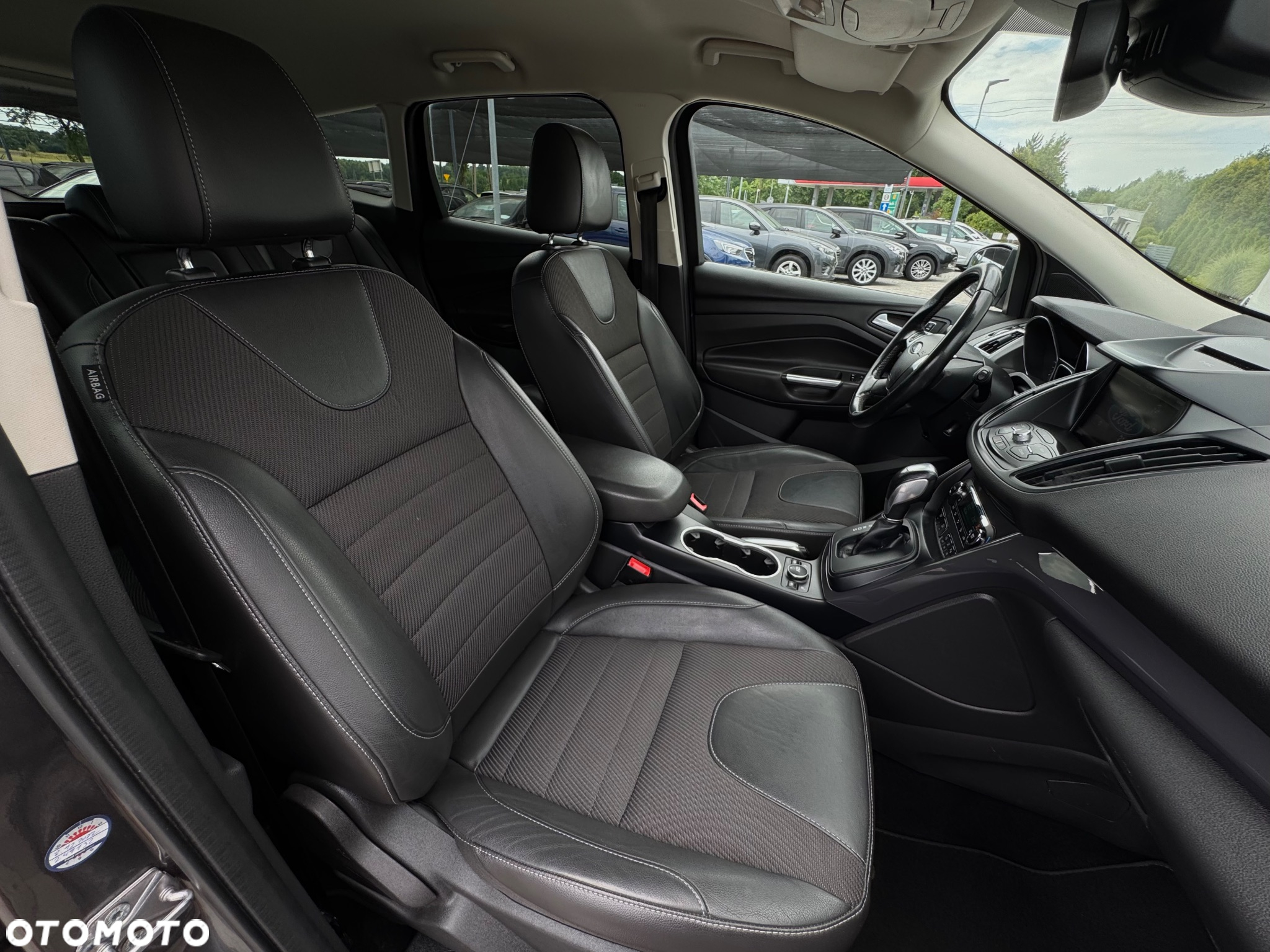Ford Kuga 2.0 TDCi 4WD Titanium - 26