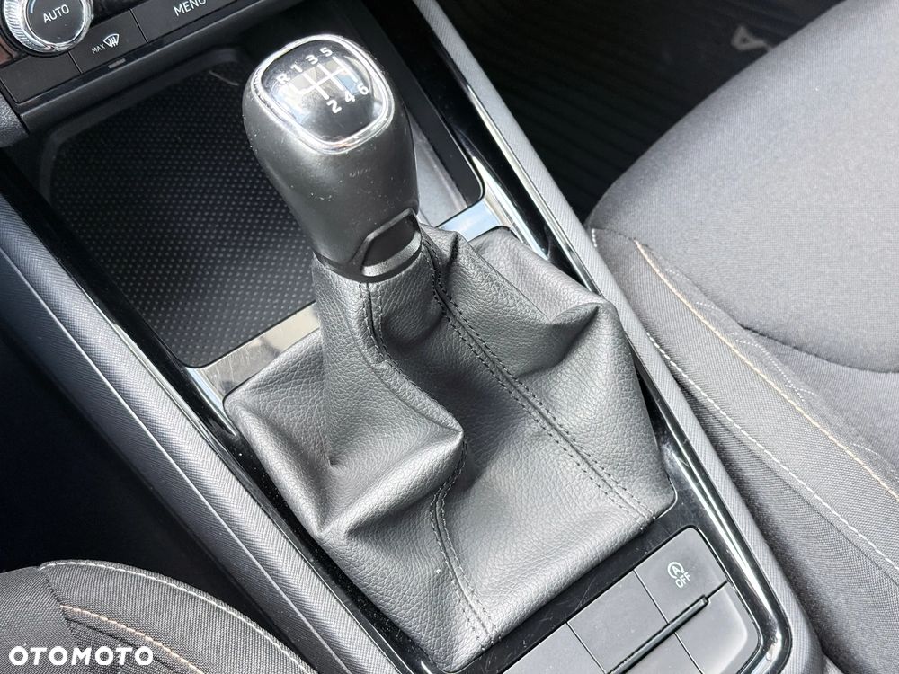 Skoda Scala 1.0 TSI Ambition - 24