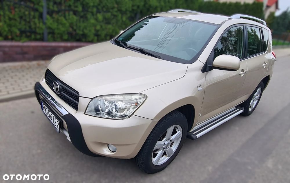 Toyota RAV4 2.2 D-4D Premium - 21