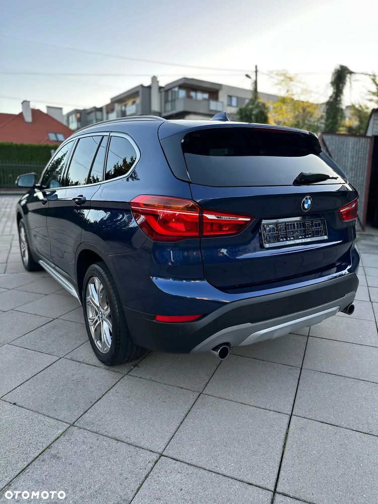BMW X1 xDrive20i GPF xLine - 13