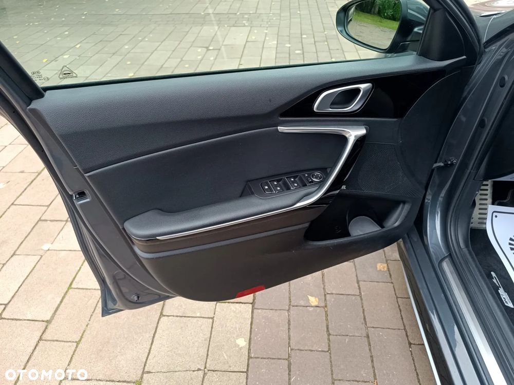 Kia ProCeed 1.6 CRDi GT Line - 21