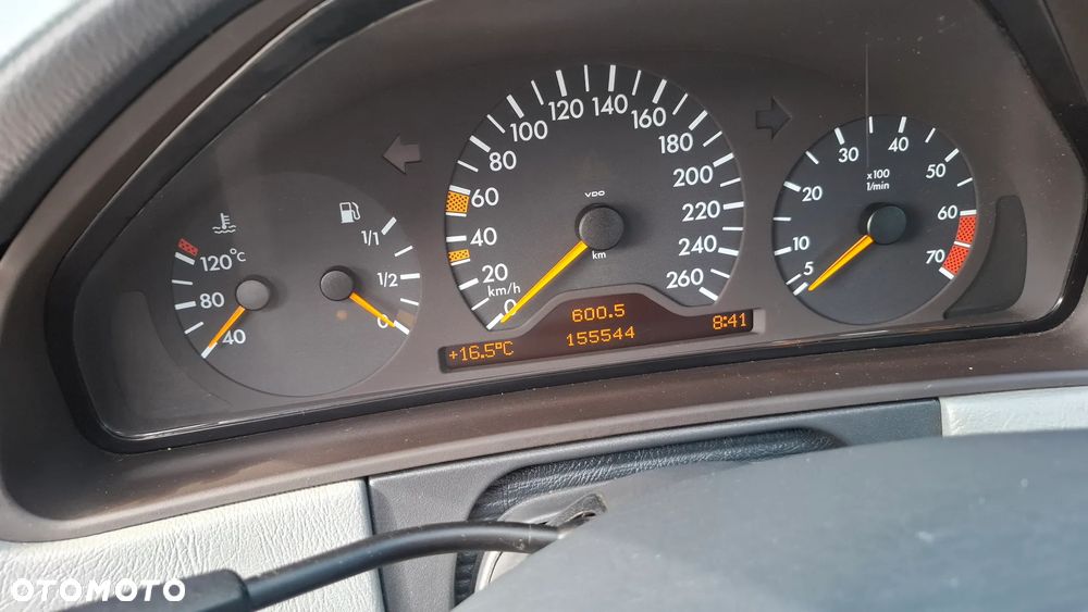 Mercedes-Benz Klasa E 280 4 Matic Elegance - 20