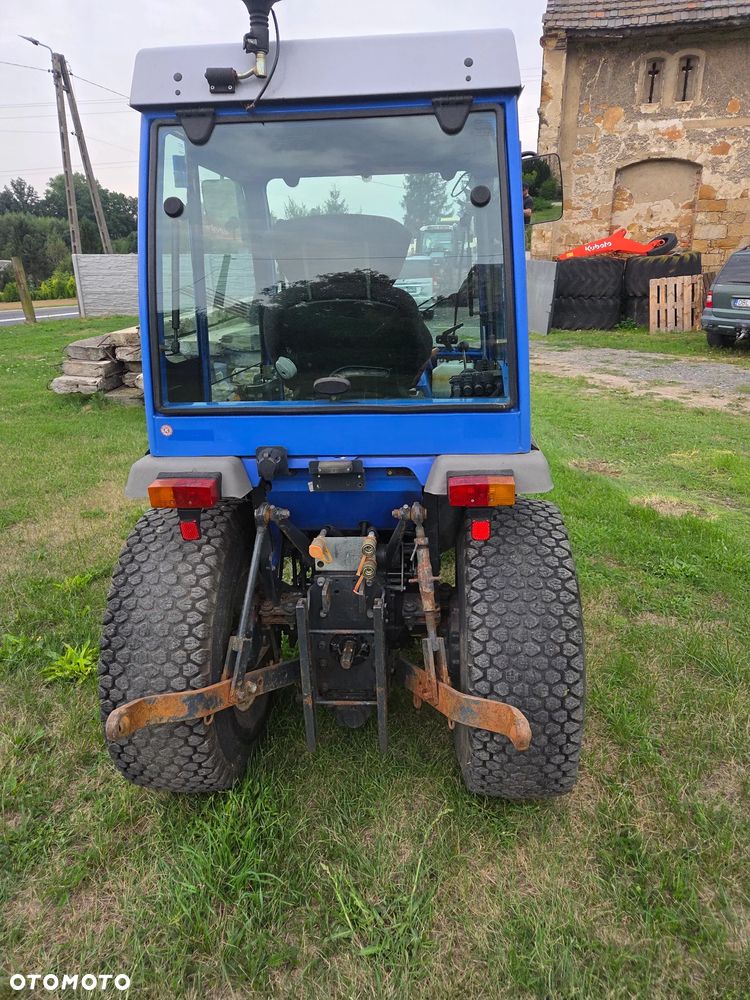 Iseki TH 426O komunalny - 4