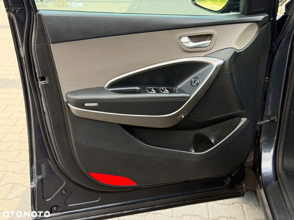 Hyundai Santa Fe - 25
