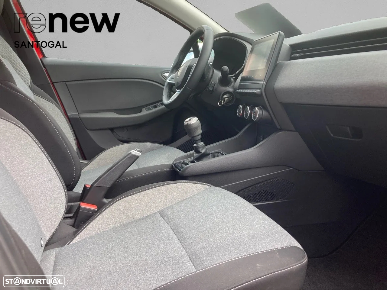 Renault Clio 1.0 TCe Evolution - 13