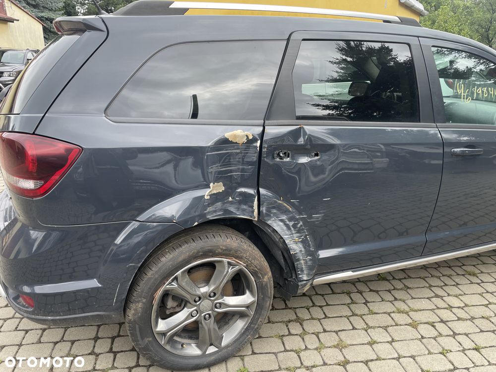 Dodge Journey - 12