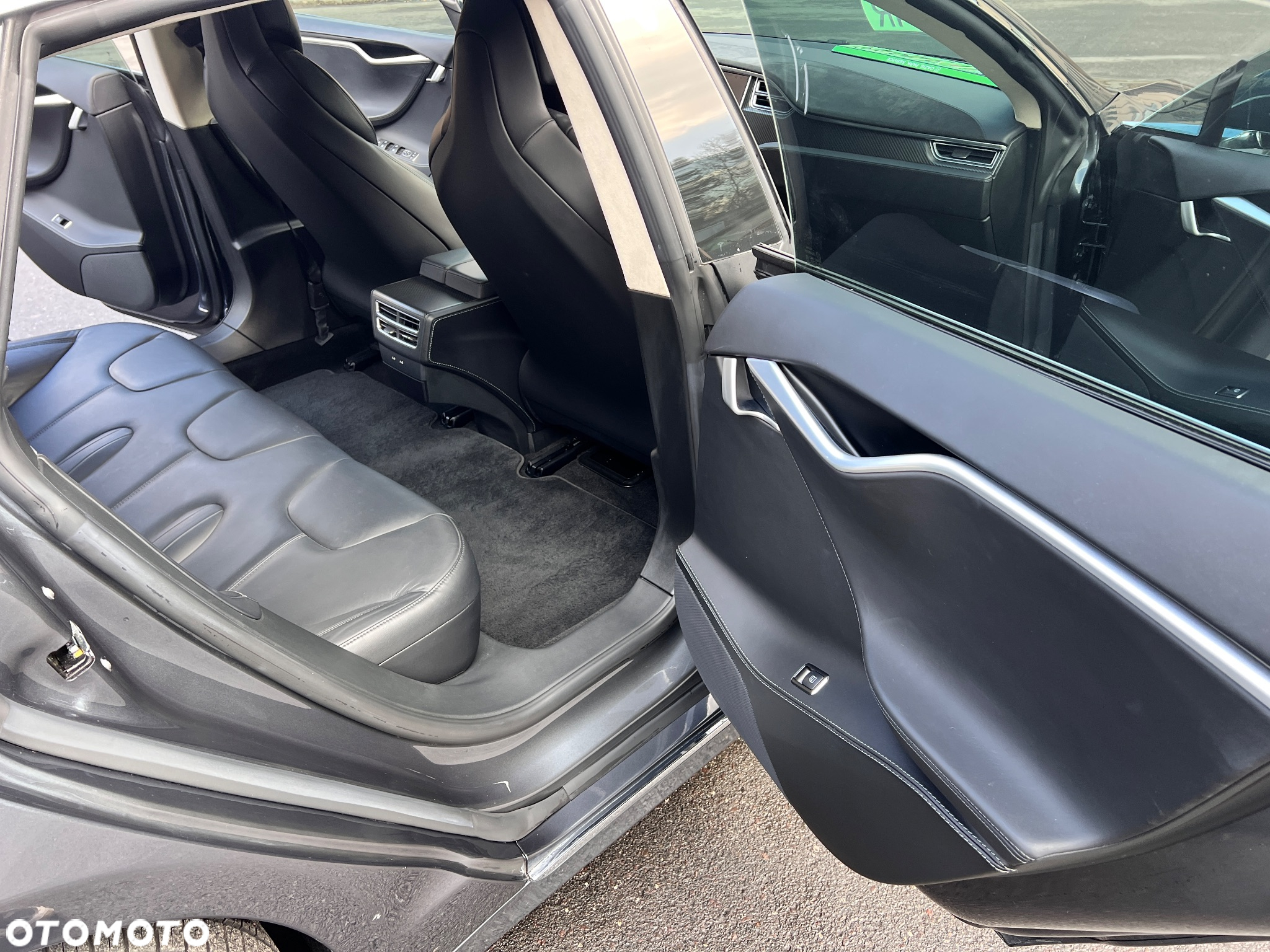 Tesla Model S 75 D - 33