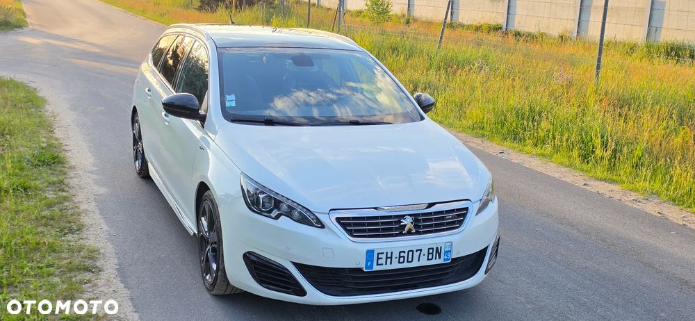 Peugeot 308 - 1
