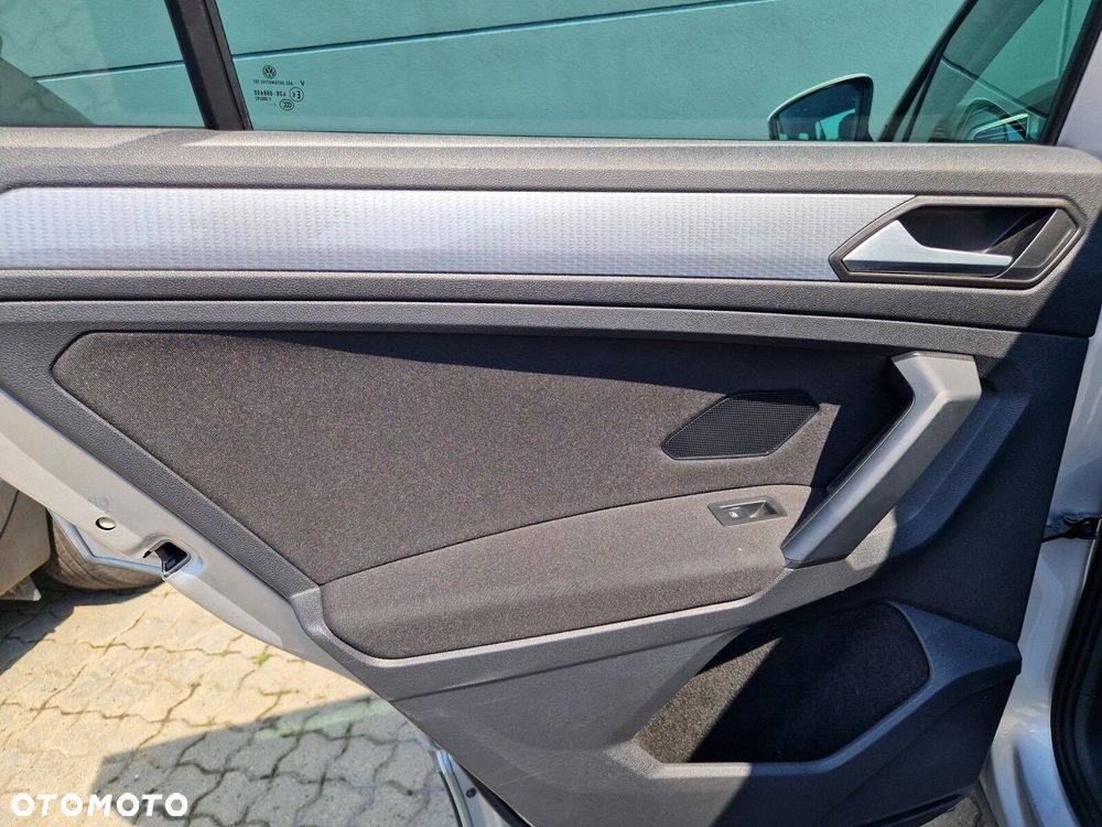 Volkswagen Tiguan 1.5 TSI EVO Elegance DSG - 30
